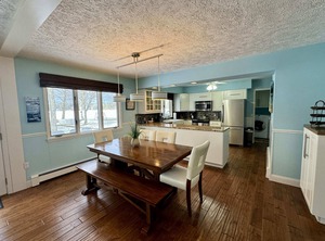 Cute West Twin | Lewiston