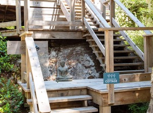 Cove Waterfront Cottage | Halfmoon Bay