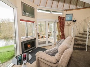 Island Yurt | Beckford