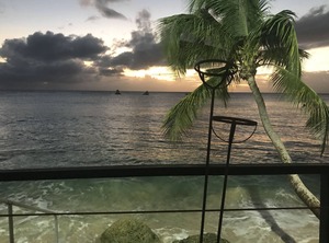 Shimmers West Coast Villa Mullins Beach | Little Battaleys