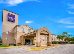 Inn Kansas City International Airport | Waldron
