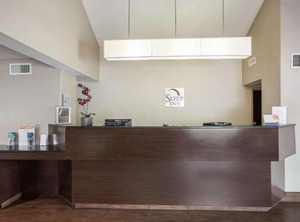 Inn Kansas City International Airport | Waldron