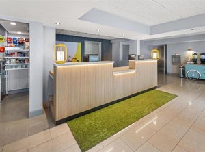 La Quinta Inn | Waldorf