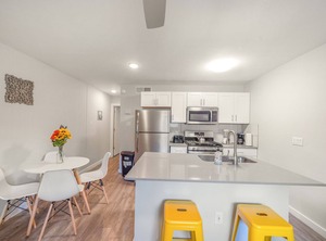 Stylish Ut Brentwood Evonify | Brentwood