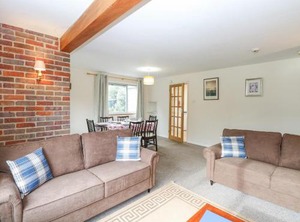 Cottage | Horning