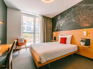 Swisstech Hotel | Ecublens