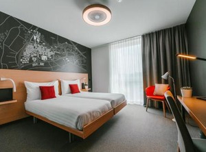 Swisstech Hotel | Ecublens