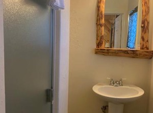 River Rock Lodge | Y Area
