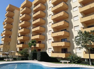 Apartamendo Primera Planta Dormitorios Amplia Terraza Frente La Piscina Playa Xeraco | Xeraco Beach
