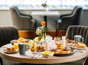 The Hotel | Harlow