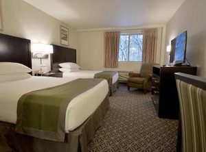 The Madison Inn | Cliff - Cannon