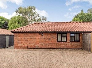 The Nest Box Diss | Gissing