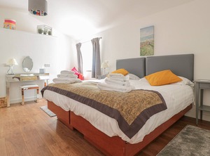 The Power Cottage Shobdon | Aymestrey