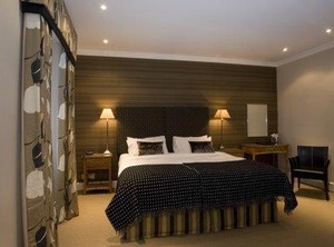 The Hotel | Melrose