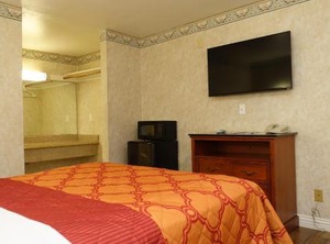 Tropic Lodge | Garden Grove