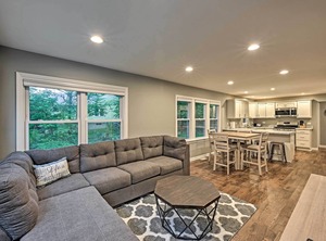 Cottage Mary | Twin Lakes