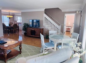 Victoria | Holden Beach