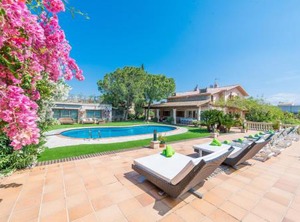 Villa Marjals | Muro