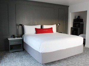 Vinland Hotel Lounge | Solvang