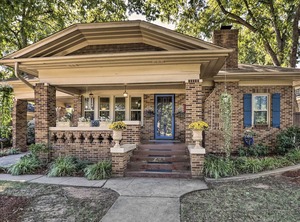 Berkley Bungalow Yard Sheppard Afb | Wichita Falls