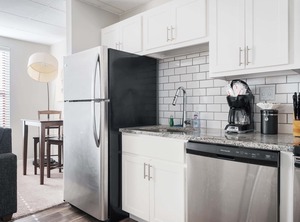 Mass Ave Stay Discount | Chatham-Arch