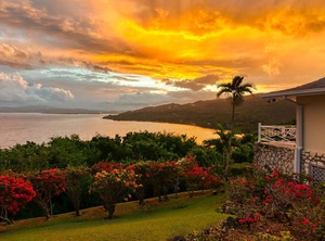 Windsong Villa | Coral Gardens