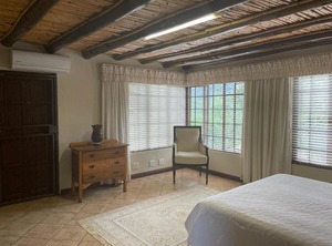 Crown Guesthouse Waterkloof | Tierpoort