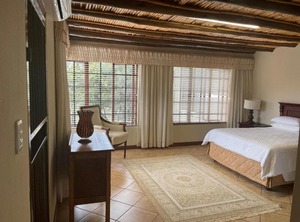 Crown Guesthouse Waterkloof | Tierpoort
