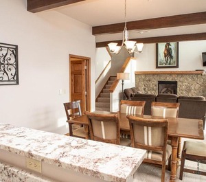 Chambertin Townhomes 