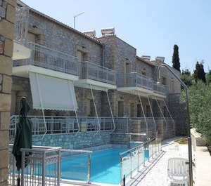 Manoleas Villas 