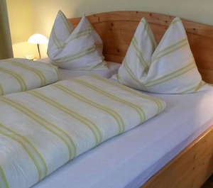 Blossom Daxinger Health Yard 