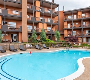 Lakeshore Villas 