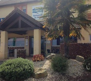 Brit Hotel Les Evens 