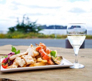 Bruny Island Escapes Hotel 