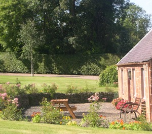 Cottages Located South Acre Garden Setting 