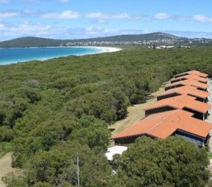 Emu Beach Chalets 