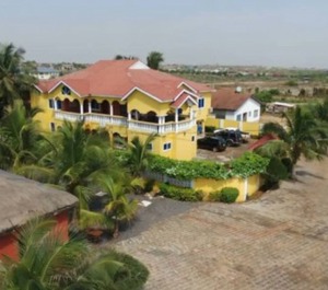 Beachfront Mediterranean Villa Tema