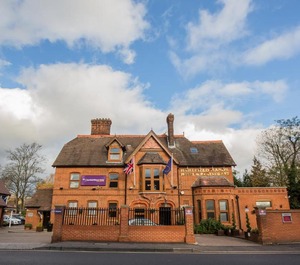 Manor 
