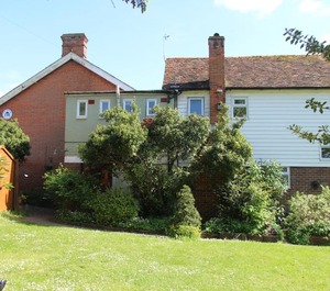 Harlow International Hostel 