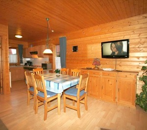 Log People Naturerlebnisdorf Blauvogel 