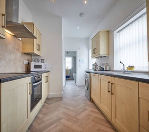 Host Stay Skyview 