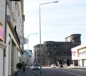 Hotel Porta Nigra