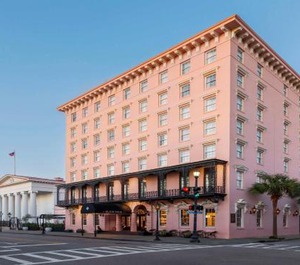 The Mills Wyndham Grand Hotel 