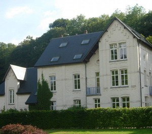 Quaint Holiday Chimay Garden 