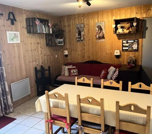 Résidence Les Flocons Du Soleil Chalets Personnes