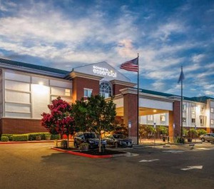 Hampton Inn Suites Valley