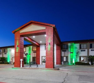 Surestay Hotel 