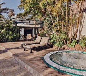 The Villa Jacuzzi Hiking Vineyards 