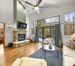 Village Point Townhouse 