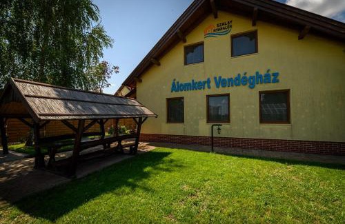 Bekesszentandras Villa | Álomkert Vendégház